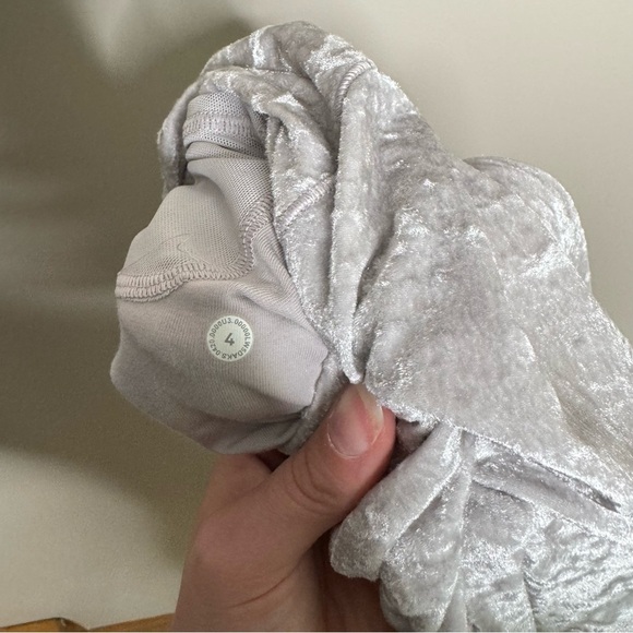 Lululemon ready to crush velour silver jogger Pants 4 - Picture 8 of 8